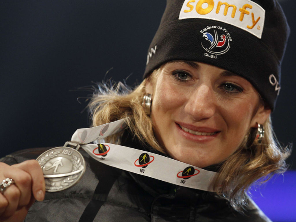 Marie-Laure-Brunet-vise-une-medaille-en-biathlon_exact1024x768_p